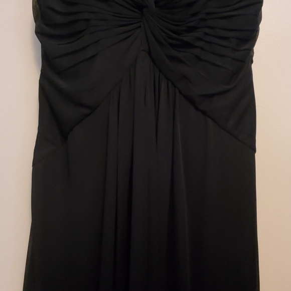 Dress - Picture 1 of 3